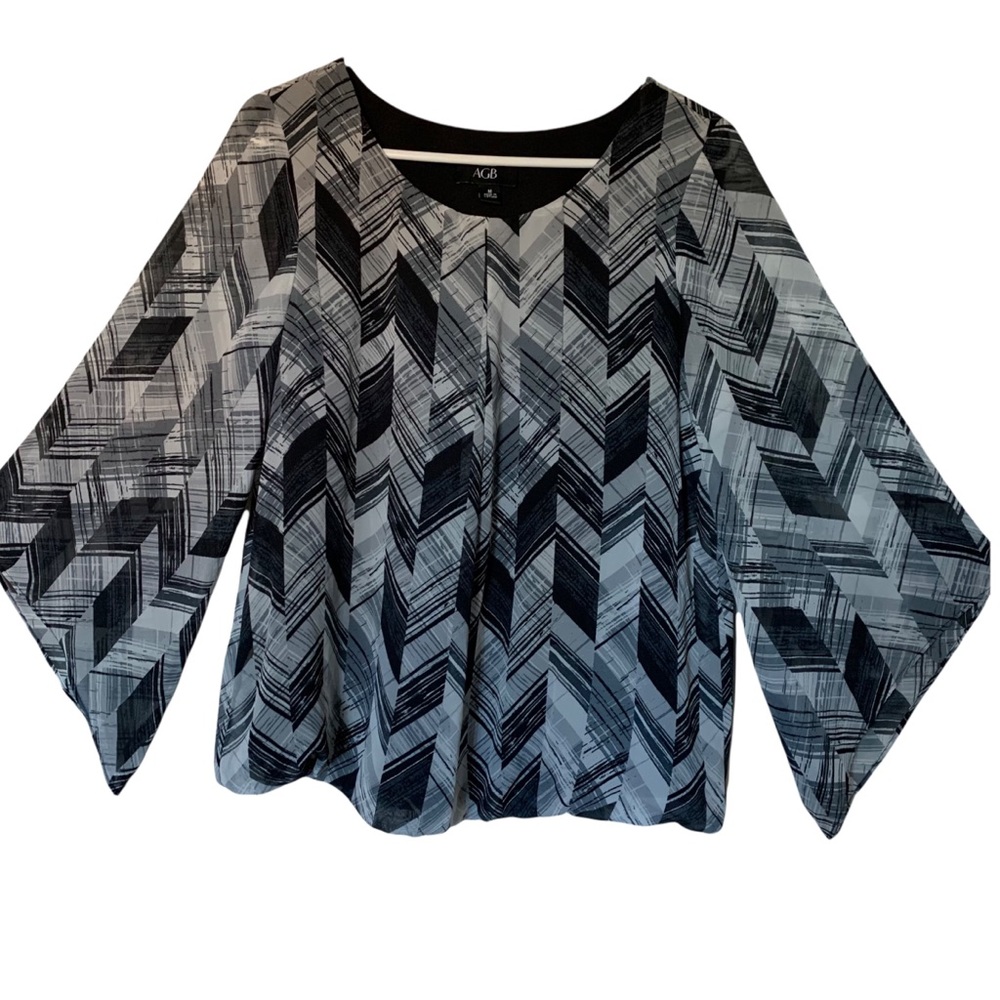 Vintage Blouse Gray & Black Plaid with 3/4 Sleeves Size Medium